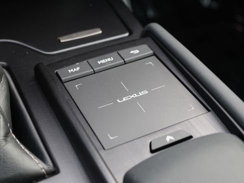 Certified 2022 Lexus ES 300h F Sport image 28