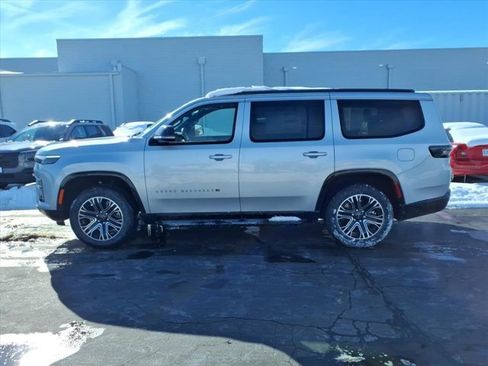 New 2026 Jeep Grand Wagoneer image 3