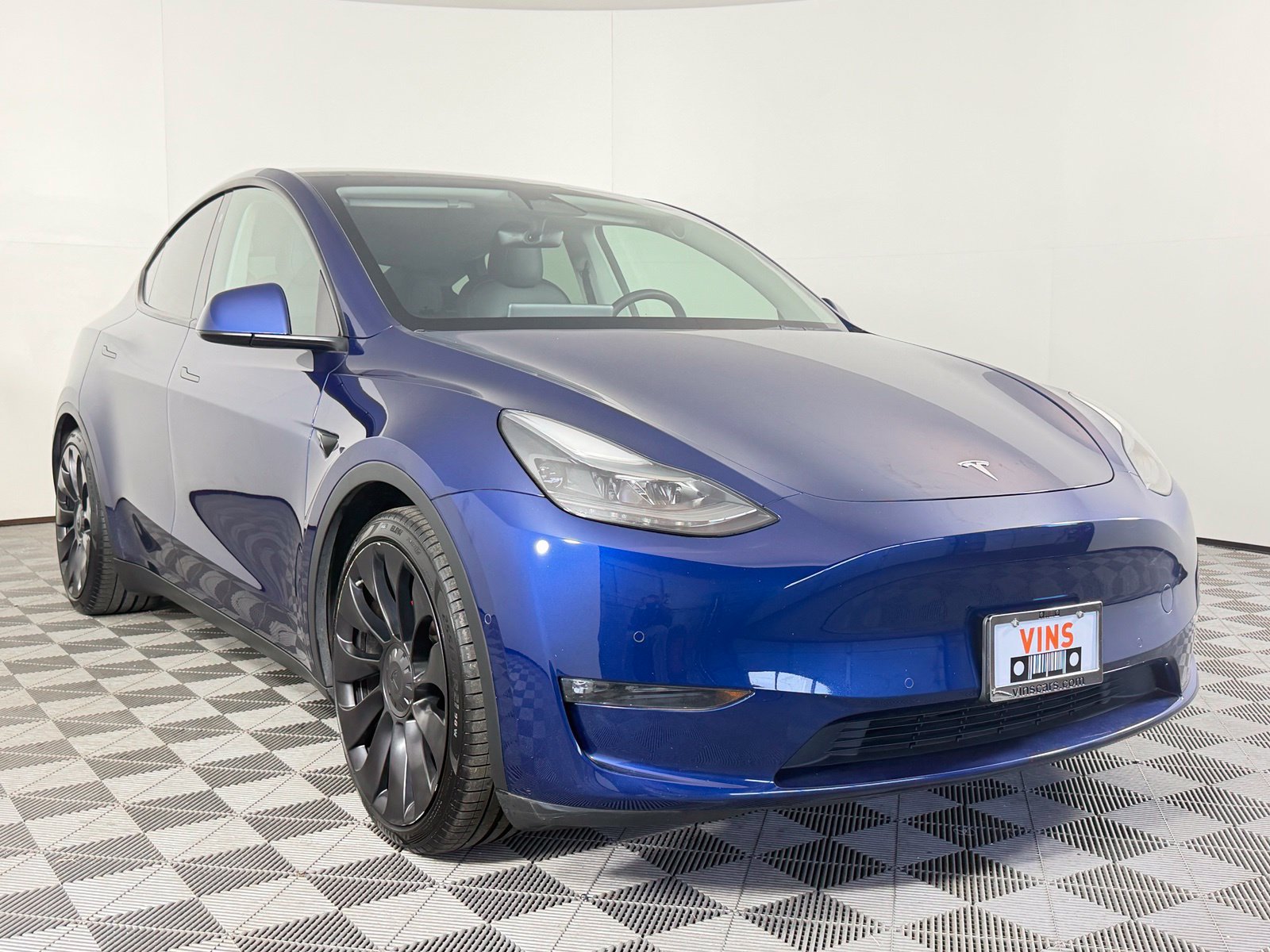 Used 2022 Tesla Model Y Performance AWD/4WD image 1
