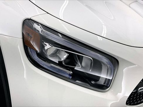 Certified 2023 Mercedes-Benz GLB 250 4MATIC image 26