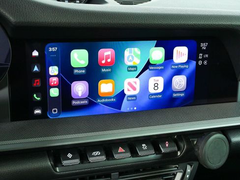 Used 2023 Porsche 911 Carrera RWD image 12