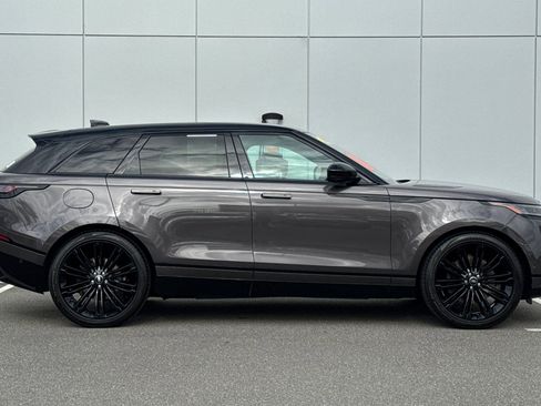 Certified 2026 Land Rover Range Rover Velar Dynamic SE AWD/4WD image 6