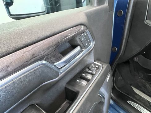 Used 2024 Chevrolet Silverado 3500 LTZ w/ LTZ Plus Package AWD/4WD image 12
