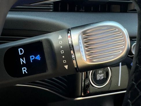 Certified 2025 Hyundai Ioniq 5 SEL image 35