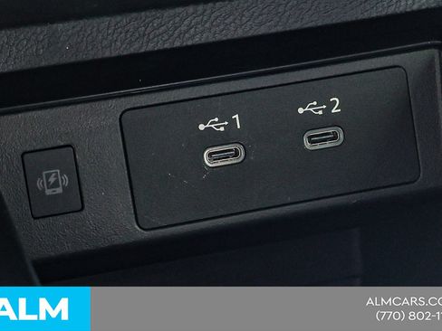 Used 2025 Nissan Kicks SV FWD image 33