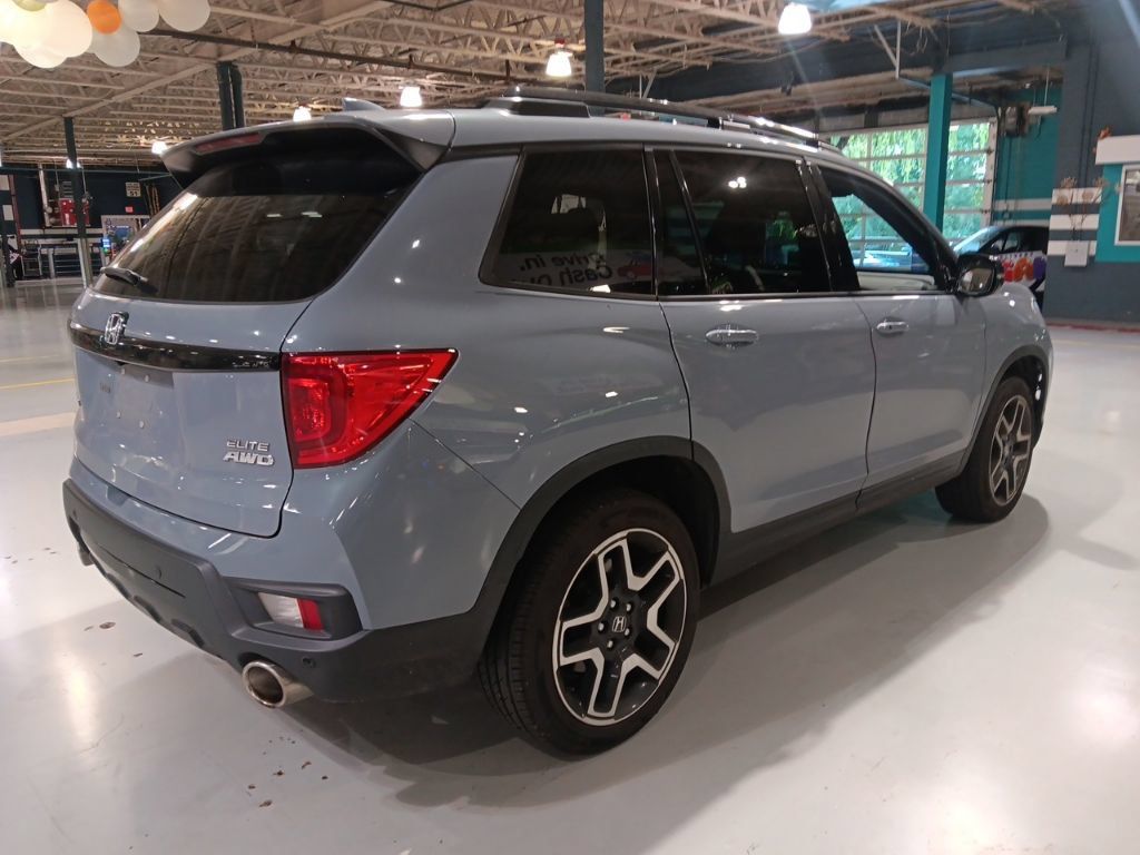 Used 2023 Honda Passport Elite image 11