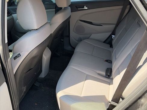 Used 2020 Hyundai Tucson Value FWD image 5