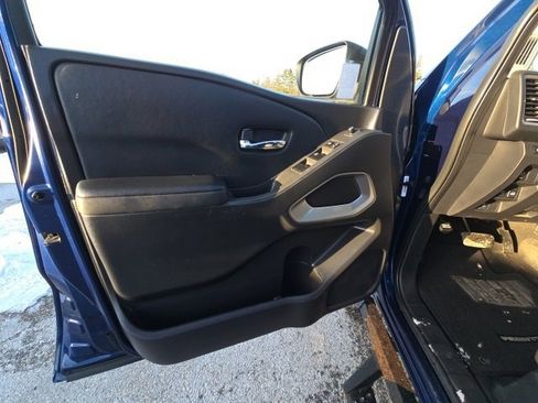 Used 2023 Nissan Frontier SV w/ SV Convenience Package image 19