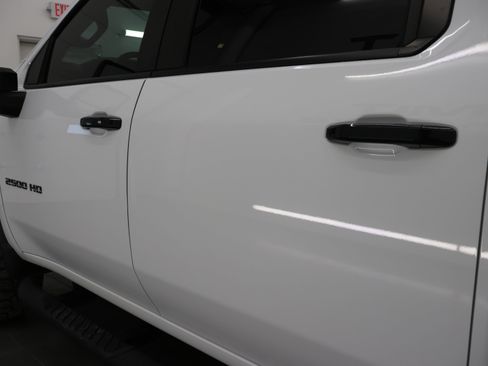 Used 2022 Chevrolet Silverado 2500 LT w/ Z71 Sport Edition image 32