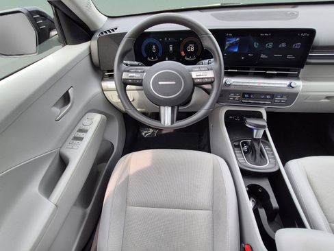 Certified 2024 Hyundai Kona SEL FWD image 11