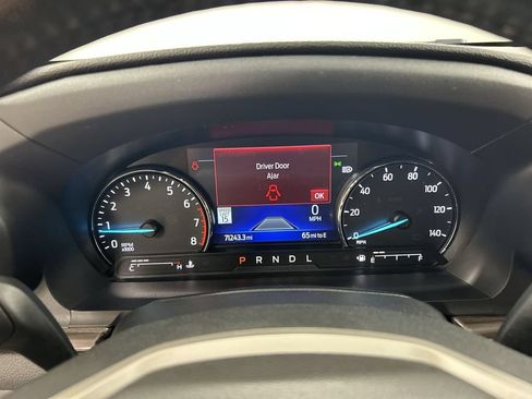 Used 2022 Ford Explorer Limited AWD/4WD image 13