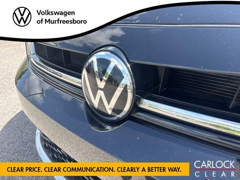 Certified 2025 Volkswagen Jetta SE FWD image 12