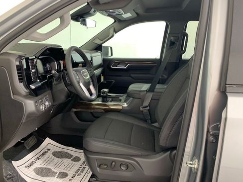 New 2026 GMC Sierra 1500 Elevation image 7