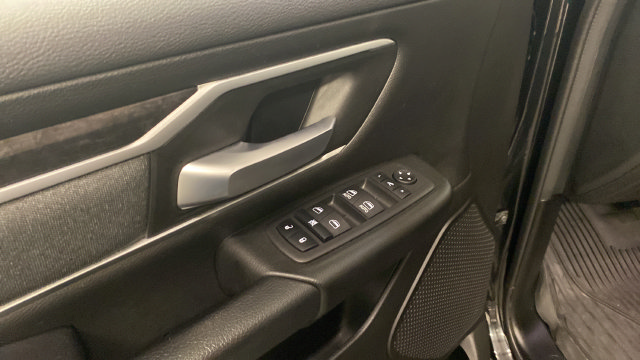 Used 2023 RAM 1500 Big Horn AWD/4WD image 12