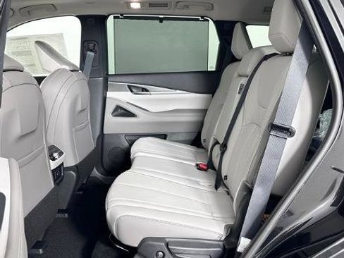 Certified 2026 INFINITI QX60 Luxe w/ Cargo Package image 20