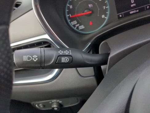 Used 2024 Chevrolet Equinox LS FWD image 18