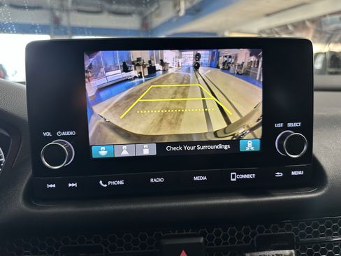 Used 2024 Honda HR-V Sport image 12