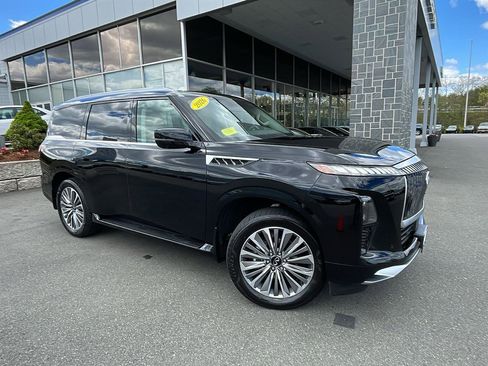 Used 2026 INFINITI QX80 Luxe AWD/4WD image 3