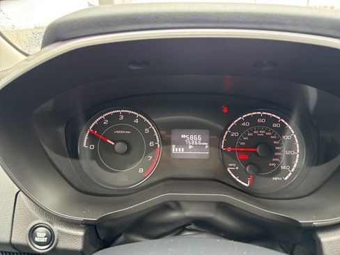 Used 2023 Subaru Crosstrek 2.0i Premium image 13