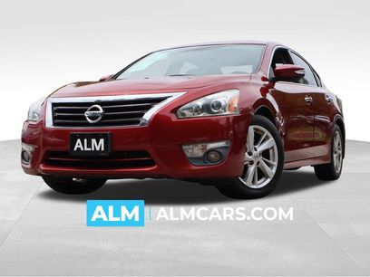 Used 2015 Nissan Altima 2.5 SV w/ Convenience Package