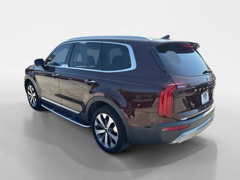 Used 2021 Kia Telluride S FWD image 3
