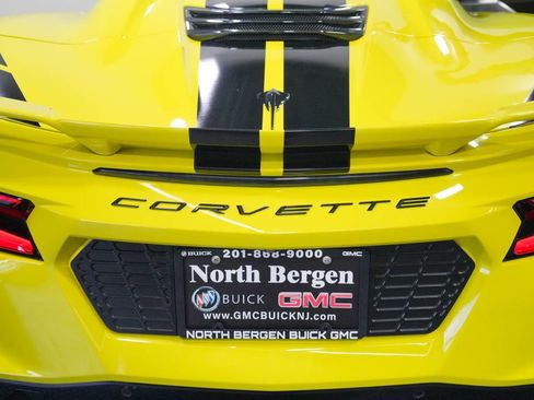 Used 2024 Chevrolet Corvette Stingray Premium Conv w/ Z51 Performance Package RWD image 45