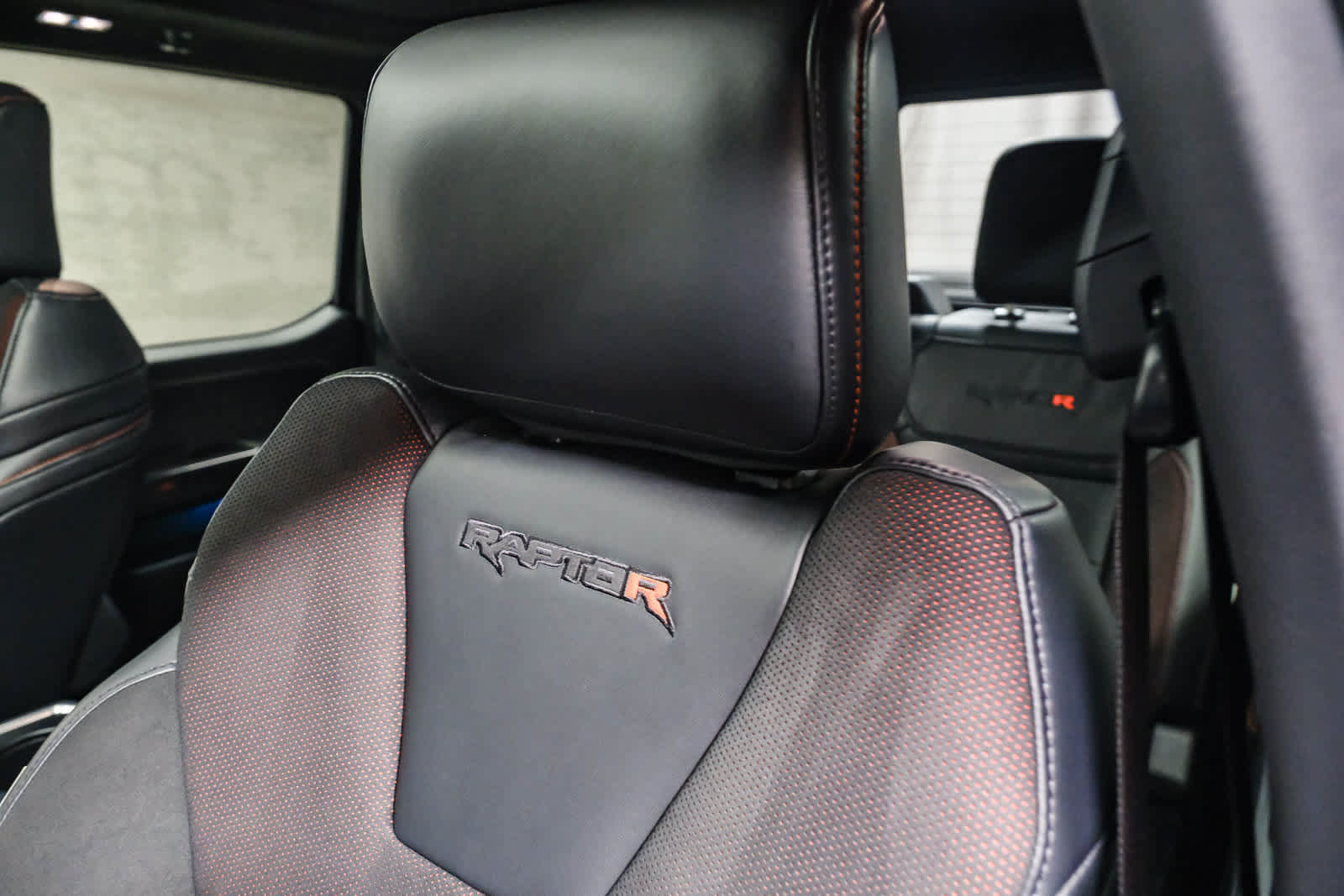 Used 2024 Ford F150 Raptor w/ Equipment Group 803A Raptor R AWD/4WD image 26