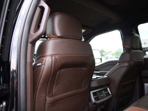 New 2026 Ford F250 King Ranch w/ Tremor Off-Road Package AWD/4WD image 11