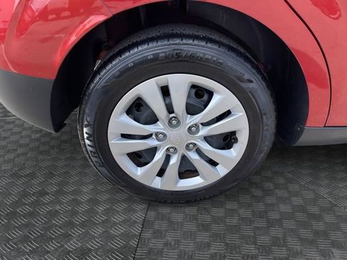 Used 2022 Kia Soul LX FWD image 34