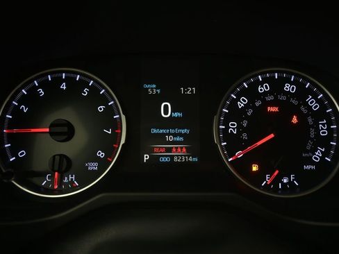 Used 2020 Toyota RAV4 LE FWD image 9