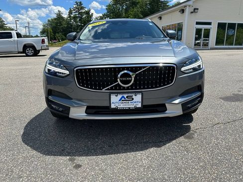Used 2019 Volvo V90 T5 Cross Country AWD/4WD image 8