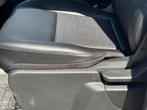 New 2025 Ford E-Transit 148 Medium Roof image 16