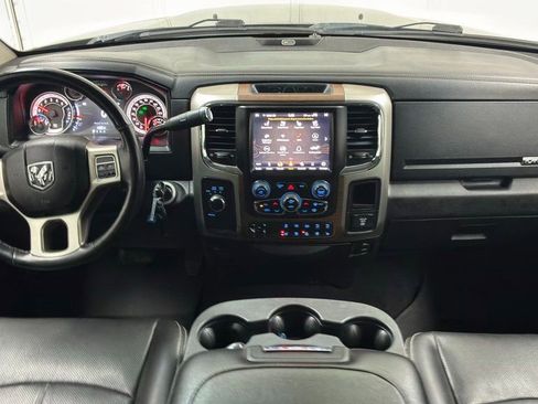 Used 2018 RAM 2500 Laramie image 38