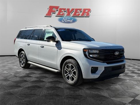 New 2025 Ford Expedition Max Active image 7