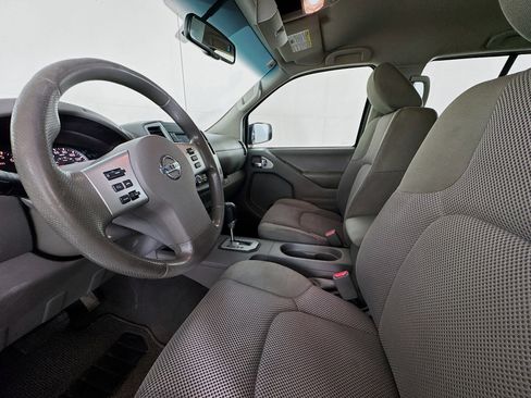 Used 2020 Nissan Frontier SV w/ Midnight Edition Floor Mats RWD image 20