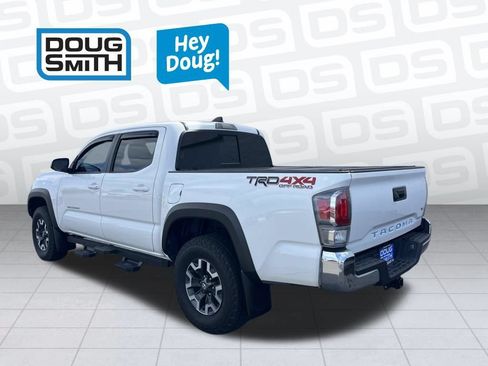 Used 2022 Toyota Tacoma TRD Off-Road AWD/4WD image 29