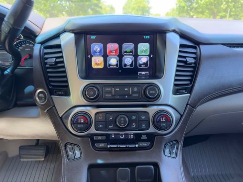 Used 2019 Chevrolet Tahoe LT AWD/4WD image 10