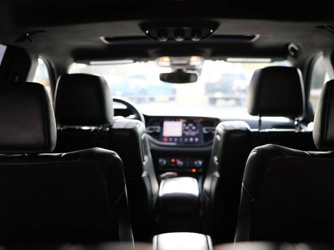 Used 2021 Dodge Durango Citadel w/ Premium Entertainment Group image 13