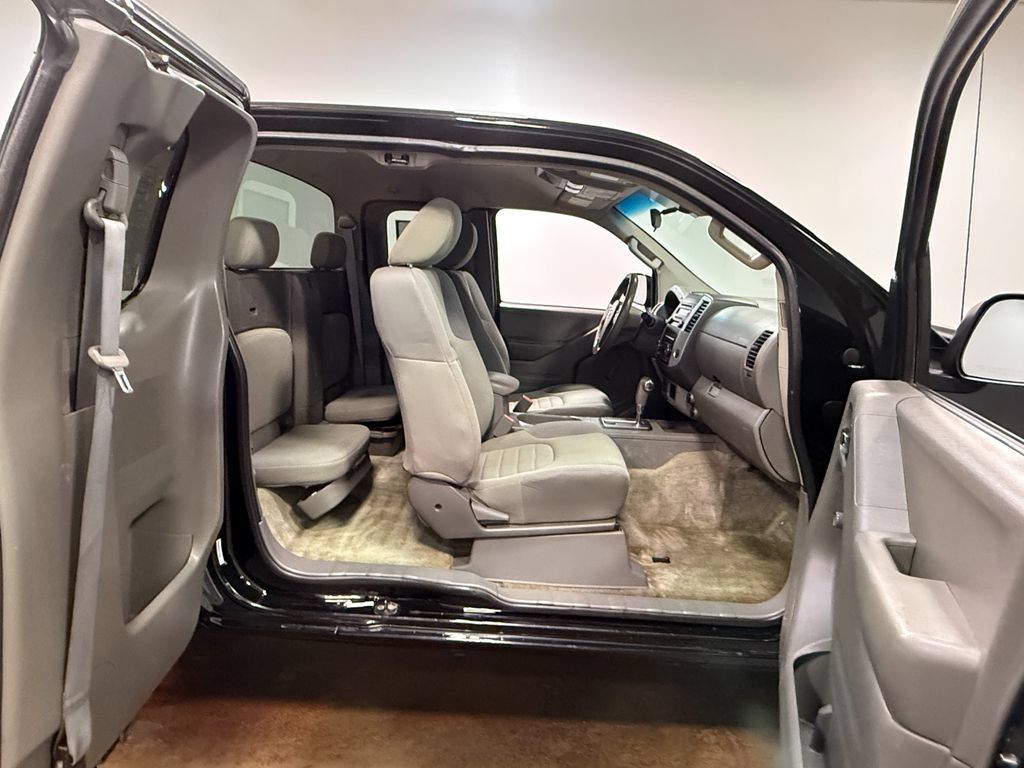 Used 2015 Nissan Frontier S RWD image 67