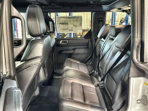 New 2025 Ford Bronco Outer Banks image 25