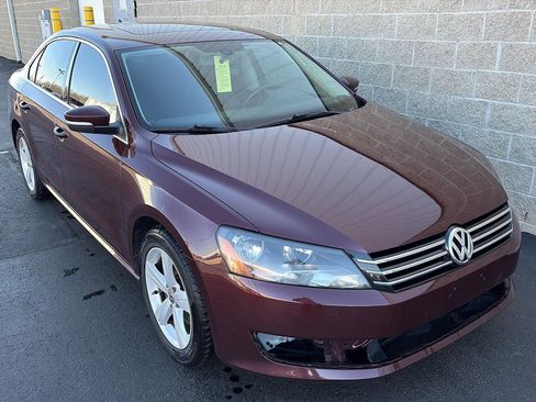 Used 2013 Volkswagen Passat 2.5 SE image 2