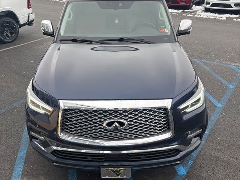 Used 2018 INFINITI QX80 4WD w/ Deluxe Technology Package image 2