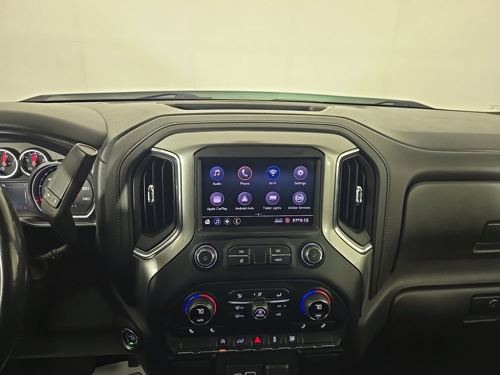 Used 2020 Chevrolet Silverado 1500 RST w/ All-Star Edition AWD/4WD image 10