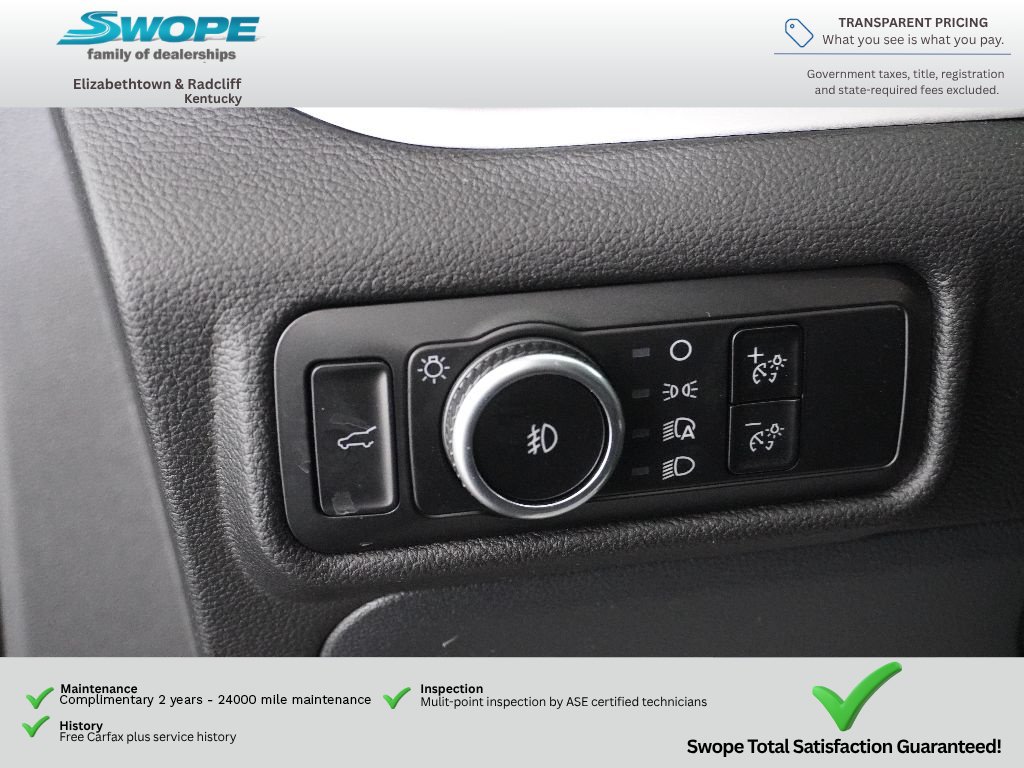 Used 2024 Ford Explorer XLT w/ Equipment Group 202A AWD/4WD image 16