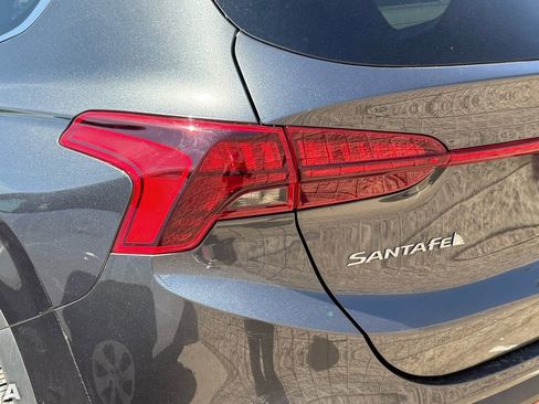 Used 2023 Hyundai Santa Fe SE image 9