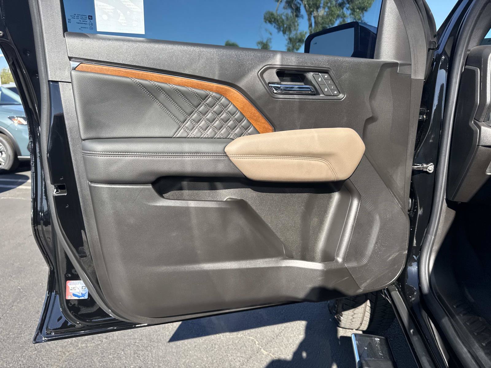 Used 2026 GMC Canyon Denali AWD/4WD image 22