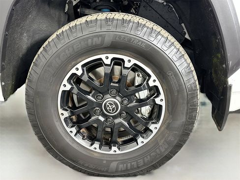 Used 2022 Toyota Tundra SR5 image 30