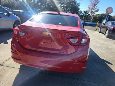 Used 2018 Chevrolet Cruze LT w/ LT Fleet Convenience Package FWD image 29
