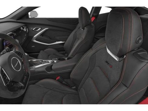 Used 2020 Chevrolet Camaro ZL1 RWD image 70