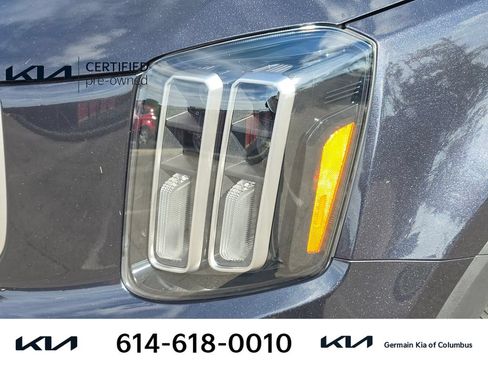 Certified 2025 Kia Telluride SX w/ SX Captain's Chair Package AWD/4WD image 14